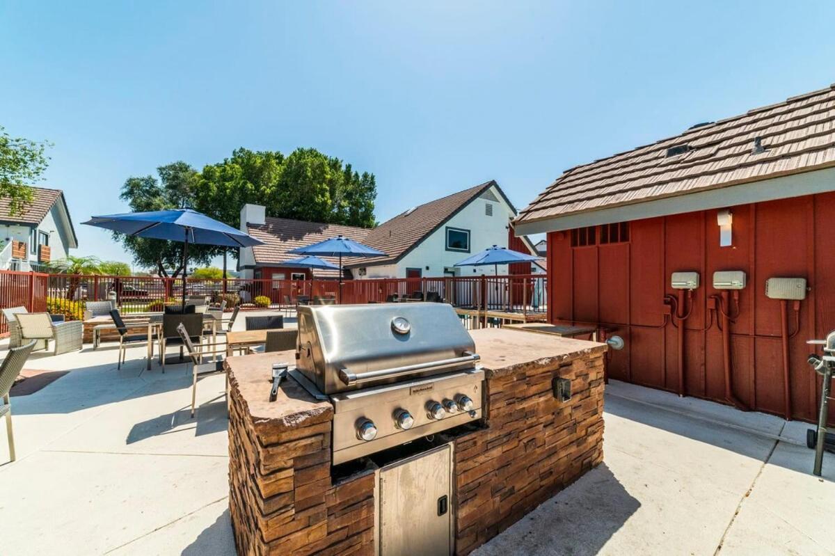 Metro Phx 1Bd Exterior Entry With Heated Pool, Bbq, Dog Park, Bbq Pets Allowed Phoenix Bagian luar foto